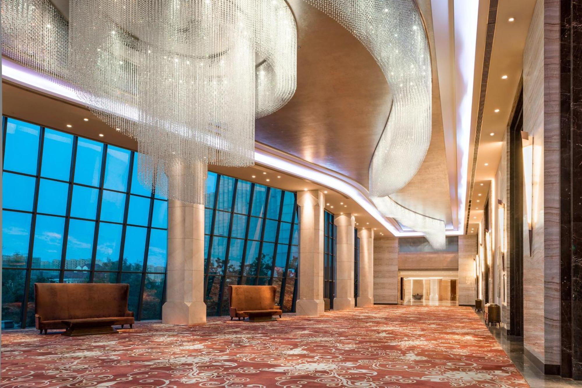 Sheraton Changchun Jingyuetan Hotel Zewnętrze zdjęcie
