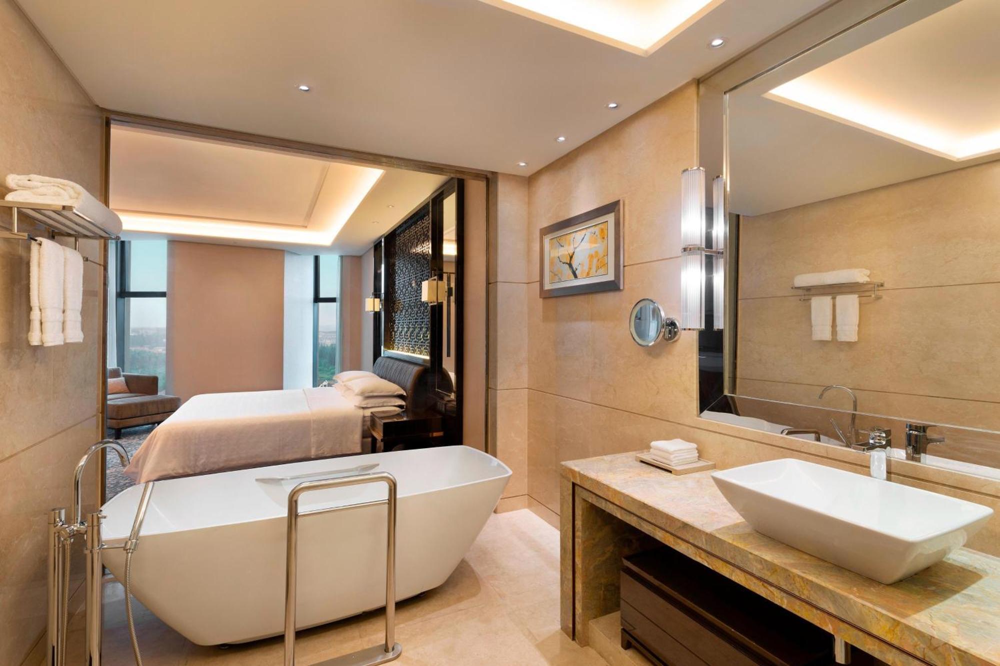 Sheraton Changchun Jingyuetan Hotel Zewnętrze zdjęcie